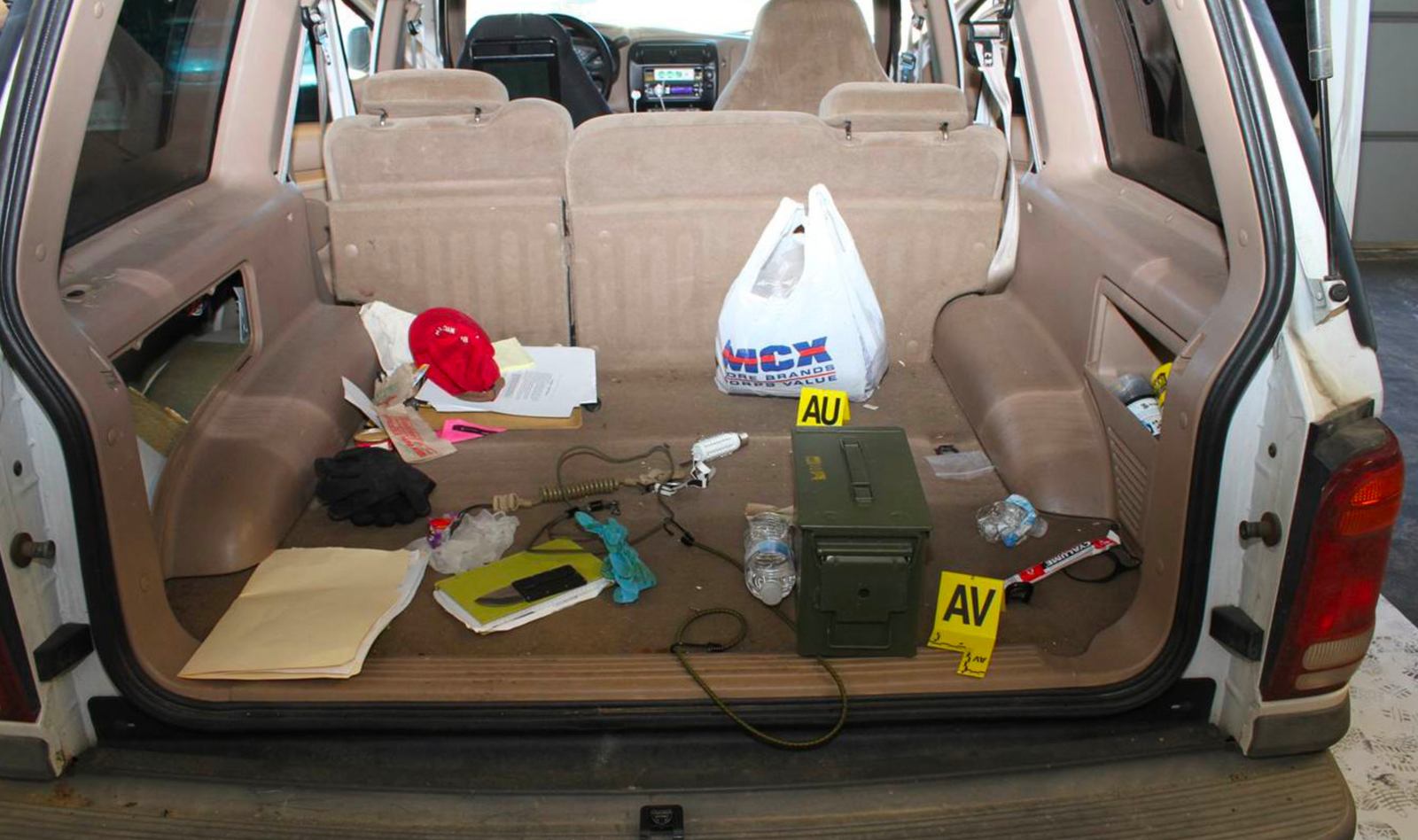 Unlucky 13 case photo