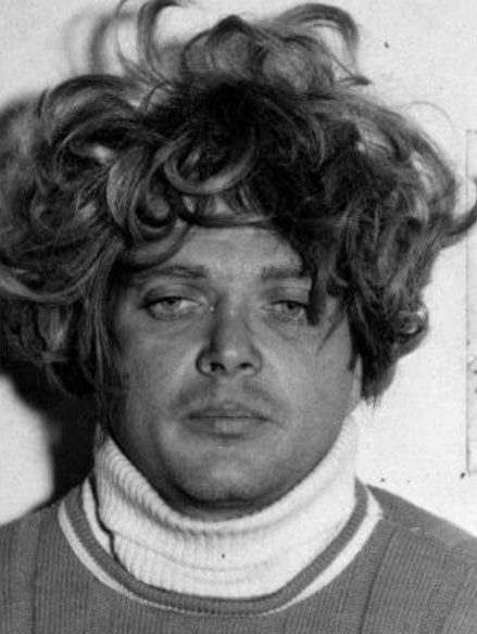 Schmid during his arrest and wearing a wig when apprehended after prison escape / Richard Brun