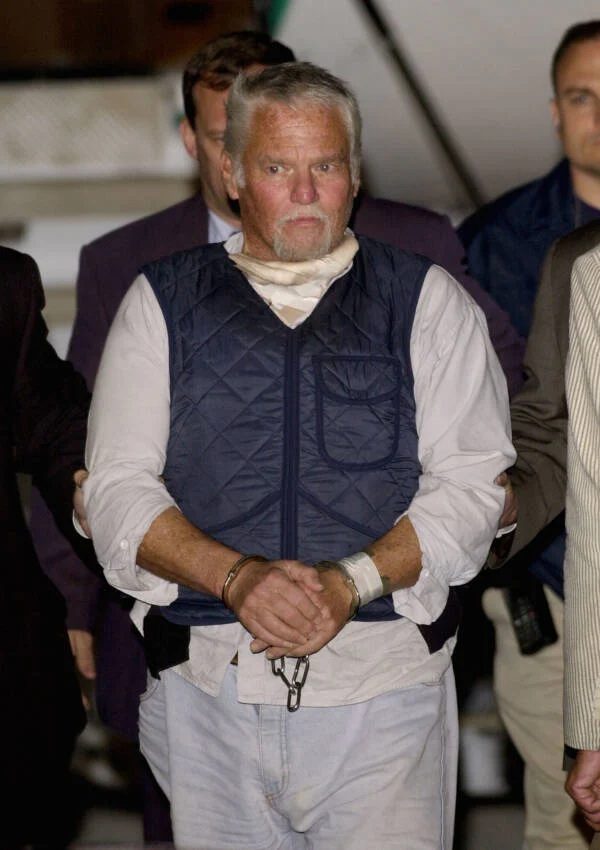 Ira Einhorn in handcuffs after extradition