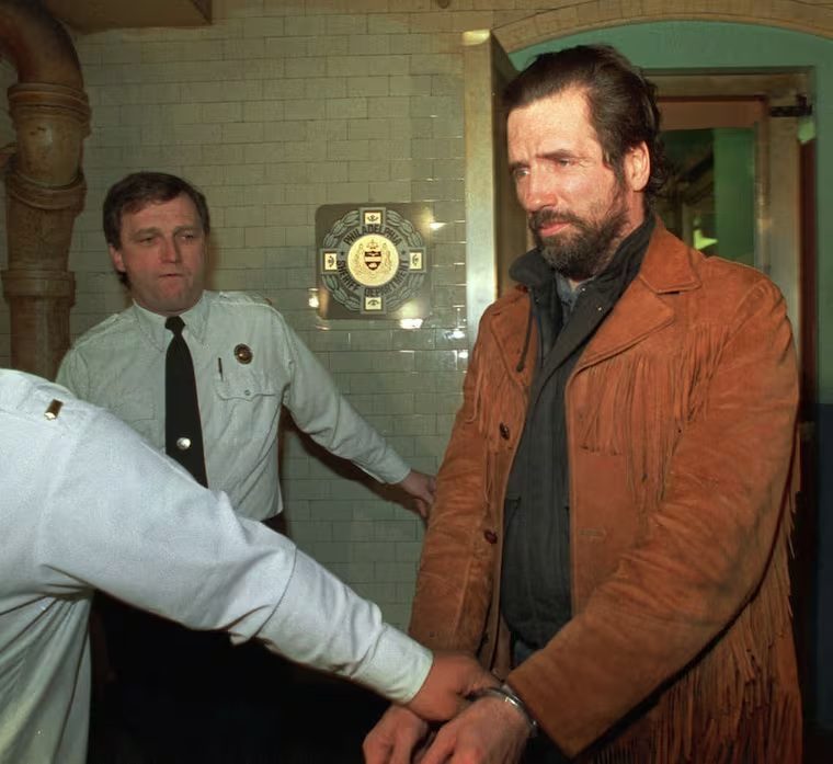 Gary Heidnik in handcuffs